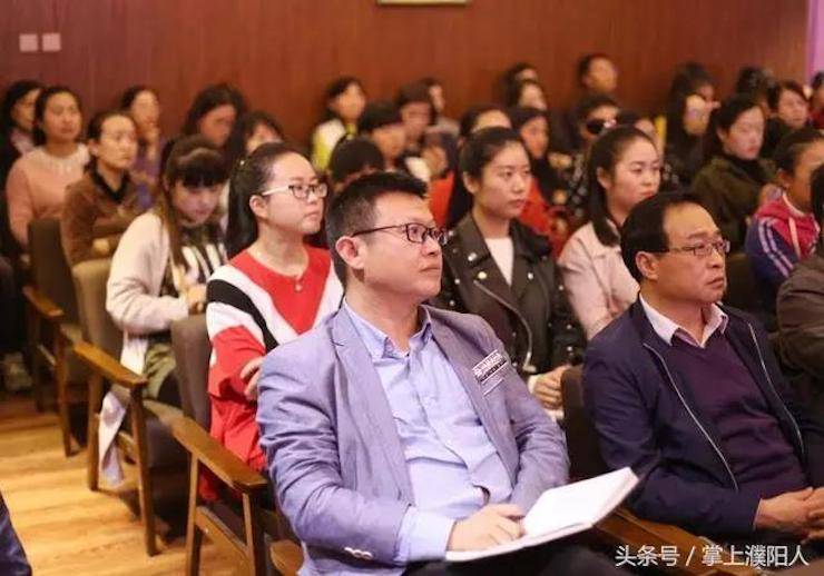 利记sbobet艺术家朱楣巡讲《练琴的艺术》——安阳、濮阳站完美落幕
