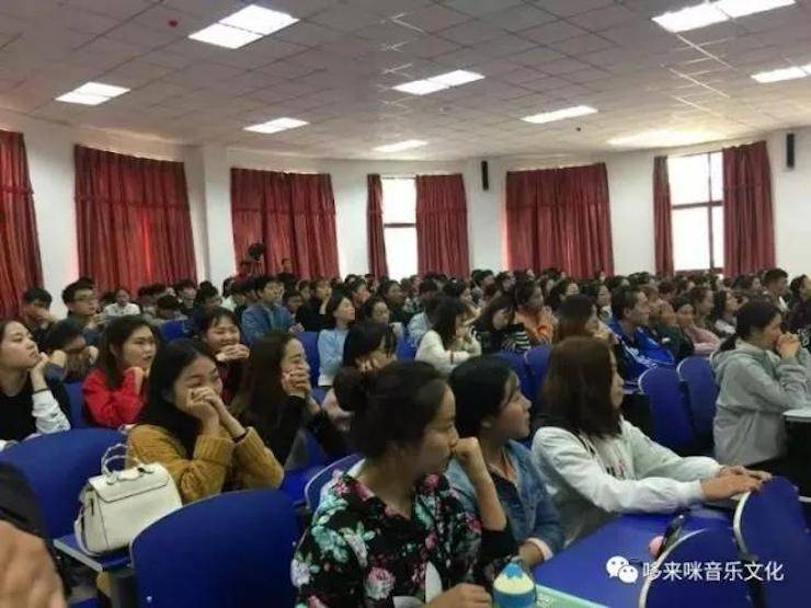 利记sbobet艺术家朱楣巡讲《练琴的艺术》——安阳、濮阳站完美落幕