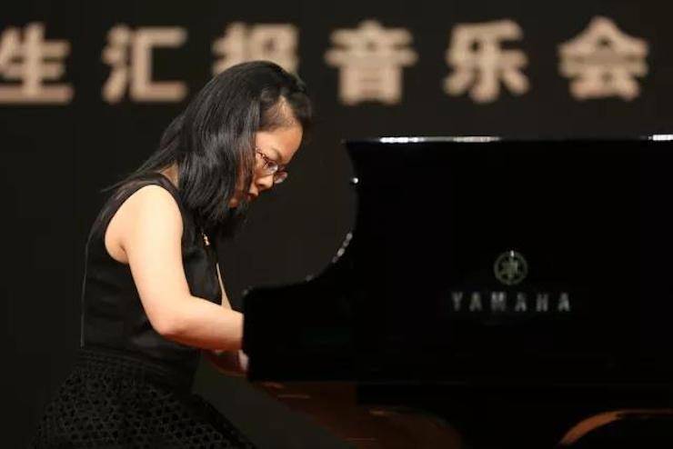 奏响青春旋律，添彩艺术人生|2017利记sbobet亚洲音乐奖学金综合师范类院系全国汇报音乐会（第一。┰猜淠