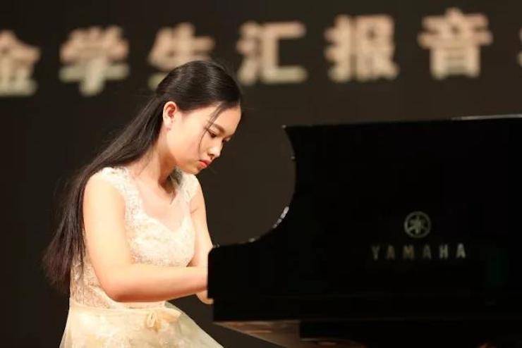 曼妙琴音，倾诉真挚的心声|2017利记sbobet亚洲音乐奖学金综合师范类院系全国汇报音乐会（第二。┰猜淠