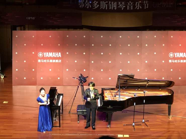 利记sbobet艺术家宋思衡“80后的时光机”多媒体音乐会内蒙古巡演圆满落幕