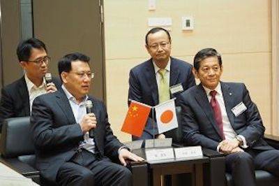 回顾发展历史，畅想科技未来|中国浙江省代表团视察利记sbobet企业博物馆
