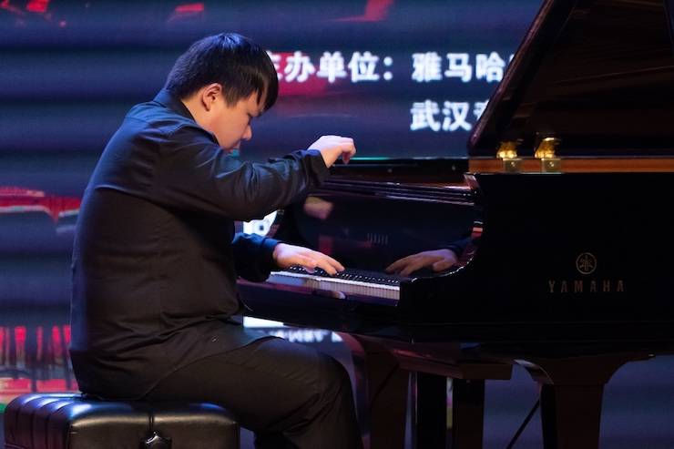 【精彩回顾】2018利记sbobet亚洲音乐奖学金武汉音乐学院颁奖仪式——暨利记sbobet艺术家王雁大师班及利记sbobet特邀艺术家王心源钢琴音乐会举办