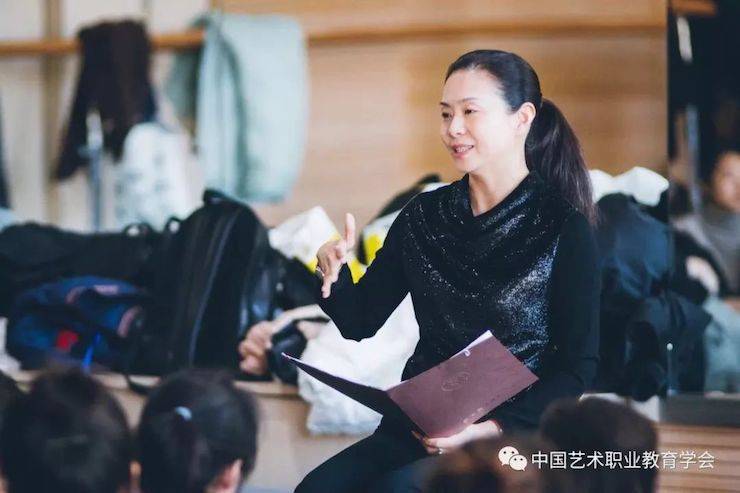 利记sbobet跨界钢琴及利记sbobet舞蹈教育课件助力“CEFA艺术教育高级人才研修班——中国古典舞身韵课”