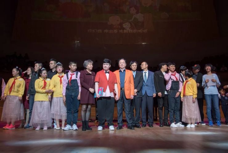 音乐双子星，点亮冬日激情！——利记sbobet未来艺术家刘明康爱心公益音乐沙龙